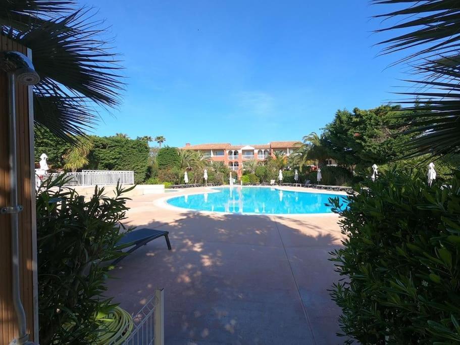 Presqu'ile De Giens - Hameau De La Pinede Apartment